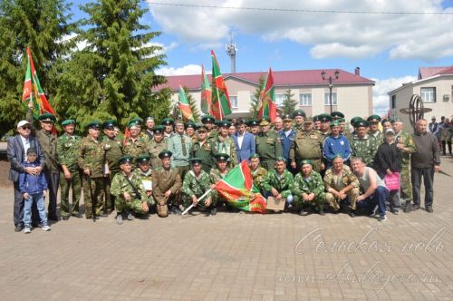 В Аксубаеве отметили День пограничника
