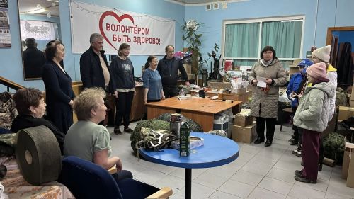 Учащиеся Староузеевской школы посетили волонтерский центр «СВОих не бросаем» в Аксубаево