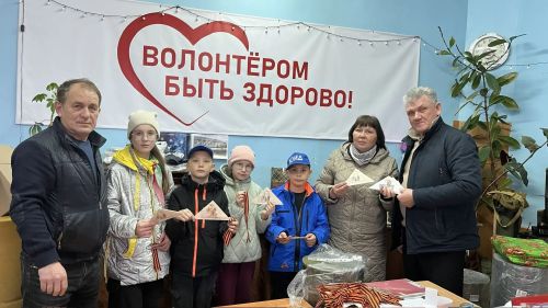Иске Үзи мәктәбе укучылары Аксубайда «Үзебезнекеләрне ташламыйбыз» волонтерлык үзәгендә булдылар