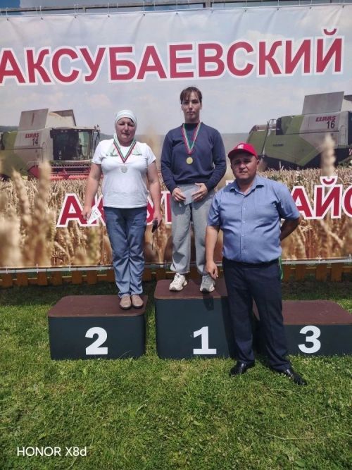 Аксубаевские силачи состязались на майдане