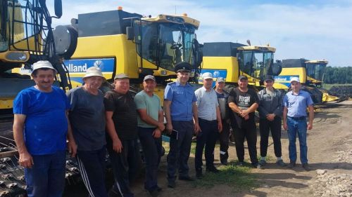 В Аксубаевских фермерских хозяйствах прошла проверка комбайнов