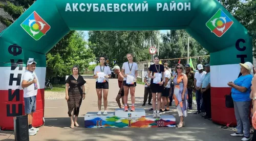 В Аксубаевском районе в селе Старое Узеево прошел трейл-кросс «Забег памяти»