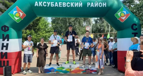 В Аксубаевском районе в селе Старое Узеево прошел трейл-кросс «Забег памяти»