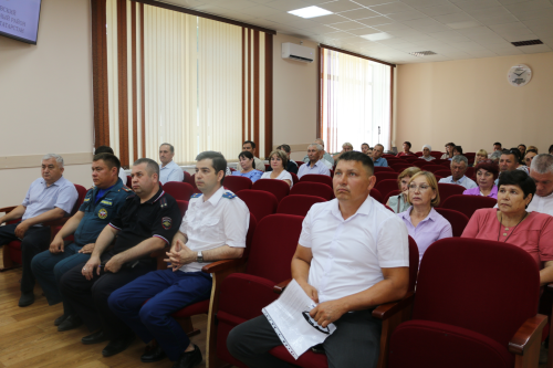 Комиссия по БДД Аксубаевского района оценила итоги полугодия и утвердила комплекс мер по снижению аварийности