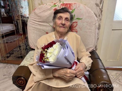 Аксубаевский ветеран полвека лечила детей