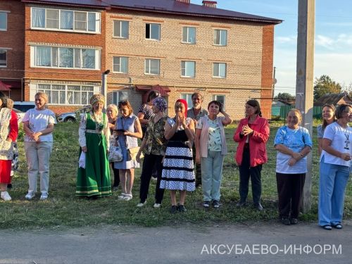 Ишегалды тулысынча мәдәни мәйданчыкка әверелде