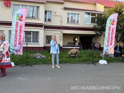 Ишегалды тулысынча мәдәни мәйданчыкка әверелде