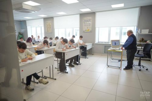 Приемная кампания на платные места в вузы завершится 30 сентября