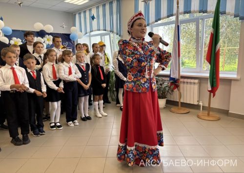 В Аксубаевском районе после капремонта распахнулись двери Кривоозерской школы
