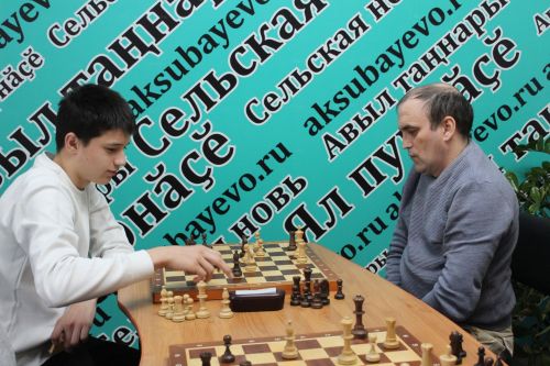 Шахматная корона Аксубаевского района: девятиклассник из Нижней Татарской Майны выполнил норматив мастера