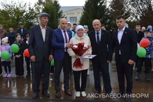 Яңа тормыш артериясе: Иске Кыязлы авылында заманча юл ачылды