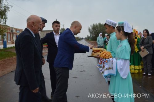 Яңа тормыш артериясе: Иске Кыязлы авылында заманча юл ачылды
