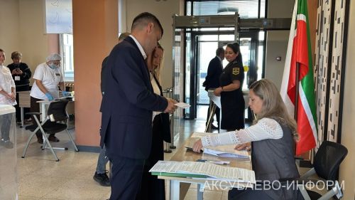 Глава Аксубаевского района проголосовал на выборах депутатов Госдумы