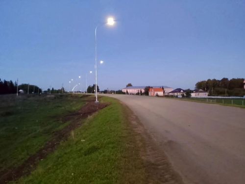 Аксубай районында Савгач авылы янындагы автотрассада яңа фонарьлар кабынды