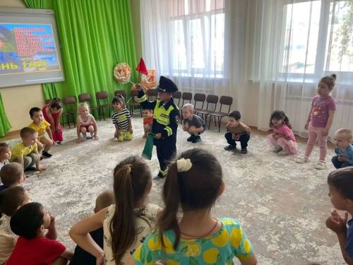 Аксубай укучыларына һәм балаларга иминлек чаралары турында сөйләделәр