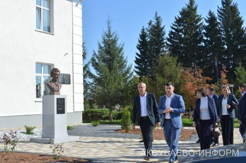 Аксубай үсешенә Ютазы делегациясе югары бәя бирде