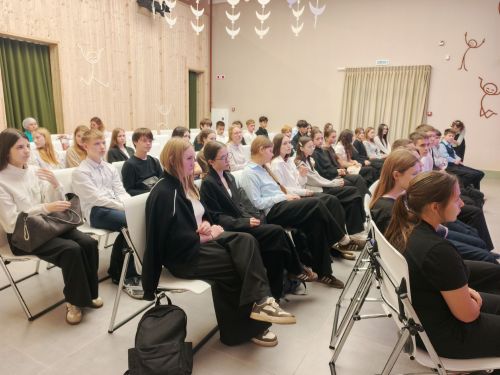 Аксубай районында мәктәп волонтерлыгы олы тормышка ишек ача