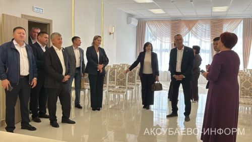 Аксубай үсешенә Ютазы делегациясе югары бәя бирде