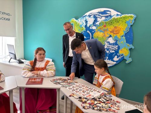 Аксубай үсешенә Ютазы делегациясе югары бәя бирде