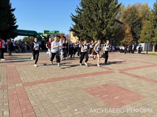 В Аксубаевском районе в забегах «Кросс нации» стартовало 1400 человек
