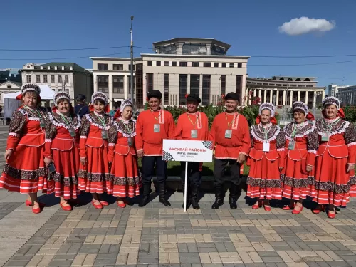 Аксубаевская «Рябинушка» покорила республиканскую сцену