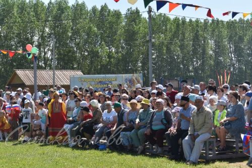 Аксубайда Сабан туе: якты һәм онытылмаслык Тулырак: https://aksubayevo.ru/news/sogy-yaalyklar/aksubaida-saban-tue-iakty-ham-onytylmaslyk