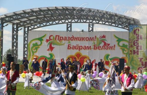 Аксубайда Сабан туе: якты һәм онытылмаслык Тулырак: https://aksubayevo.ru/news/sogy-yaalyklar/aksubaida-saban-tue-iakty-ham-onytylmaslyk