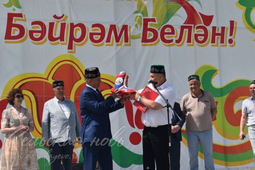 Аксубайда Сабан туе: якты һәм онытылмаслык Тулырак: https://aksubayevo.ru/news/sogy-yaalyklar/aksubaida-saban-tue-iakty-ham-onytylmaslyk