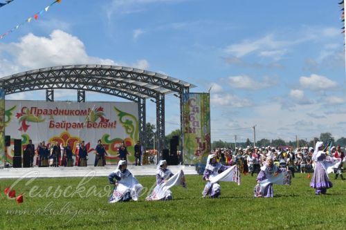 Аксубайда Сабан туе: якты һәм онытылмаслык Тулырак: https://aksubayevo.ru/news/sogy-yaalyklar/aksubaida-saban-tue-iakty-ham-onytylmaslyk