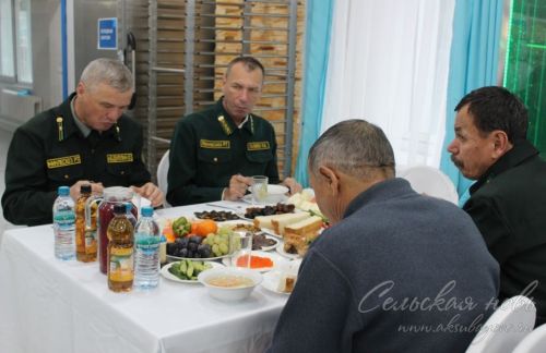 В Аксубаевском районе отметили 105-летие со дня рождения первого министра лесного хозяйства РТ Александра Гуляева