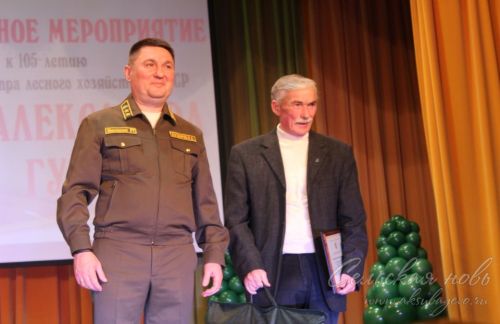 В Аксубаевском районе отметили 105-летие со дня рождения первого министра лесного хозяйства РТ Александра Гуляева