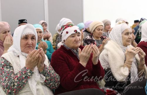 Муфтий ДУМ РТ встретился с мусульманами Аксубаевского района