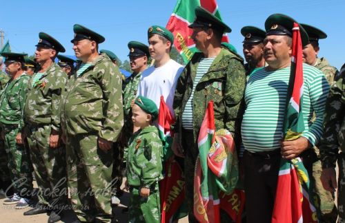 В Тарханке открыли памятник пограничным войскам, 28 мая 2025