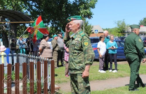 В Тарханке открыли памятник пограничным войскам, 28 мая 2025