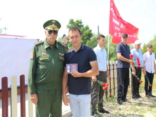 Открытие мемориальных доскок участникам СВО - уроженцам д. Кисы, 12.06.2025 г.