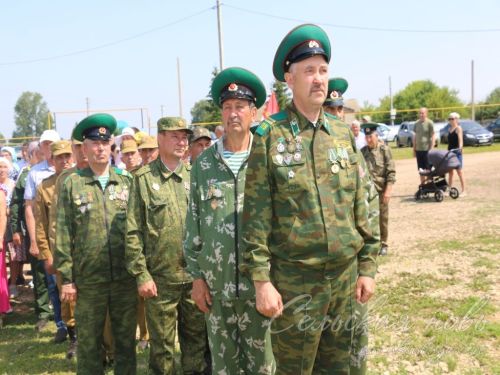Открытие мемориальных доскок участникам СВО - уроженцам д. Кисы, 12.06.2025 г.
