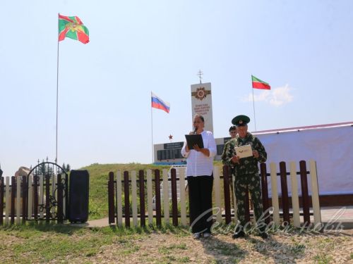 Открытие мемориальных доскок участникам СВО - уроженцам д. Кисы, 12.06.2025 г.
