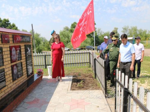Открытие мемориальных доскок участникам СВО - уроженцам д. Кисы, 12.06.2025 г.