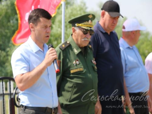 Открытие мемориальных доскок участникам СВО - уроженцам д. Кисы, 12.06.2025 г.