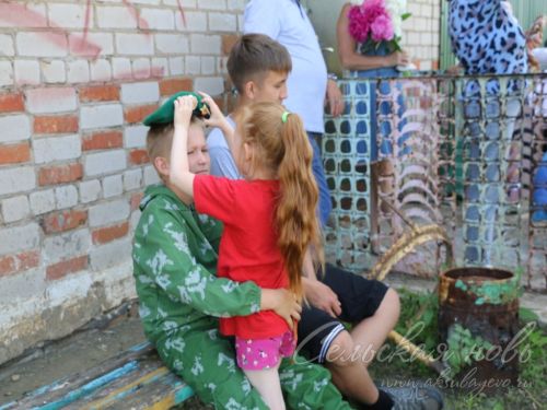 Открытие мемориальных доскок участникам СВО - уроженцам д. Кисы, 12.06.2025 г.