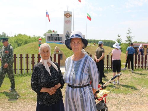 Открытие мемориальных доскок участникам СВО - уроженцам д. Кисы, 12.06.2025 г.