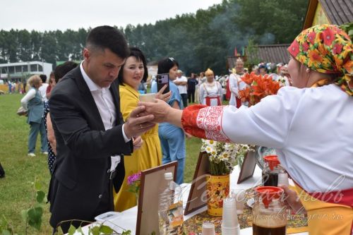 Аксубай районында Троица әйлән-бәйләнен уйнадылар