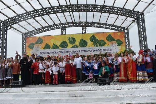 Аксубай районында Троица әйлән-бәйләнен уйнадылар