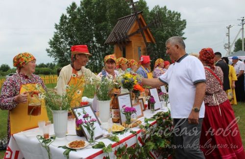 Аксубай районында Троица әйлән-бәйләнен уйнадылар