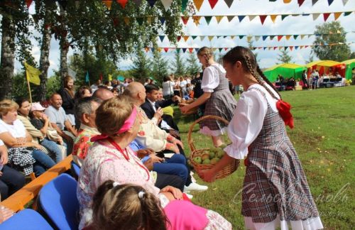 Аксубай районында «Спас күңел ачулары»: бердәмлек һәм мәдәни мирас бәйрәме
