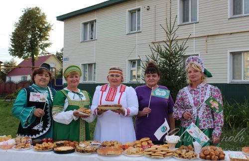 Праздник двора в Аксубаеве: место веселья и дружеских встреч