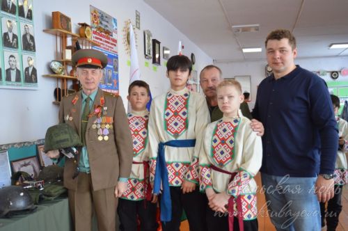 Никрут юрри