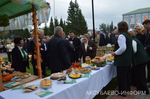 Осеннее золото Аксубаева: тыква с медом порадовали жителей 11.09.2026