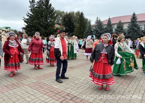 Осеннее золото Аксубаева: тыква с медом порадовали жителей 11.09.2026