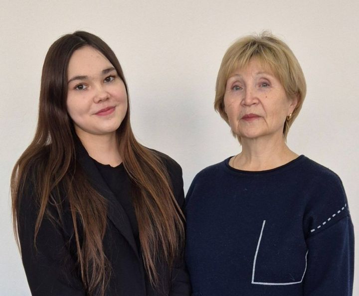 Аксубай мәктәбенең өлкән сыйныф укучылары төбәк олимпиадалары призерлары дипломнарына лаек булдылар